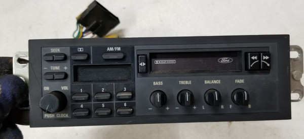 1986 1987 1988 Ford Ranger AM FM Tape Cassette Radio E77F-19B132-AA