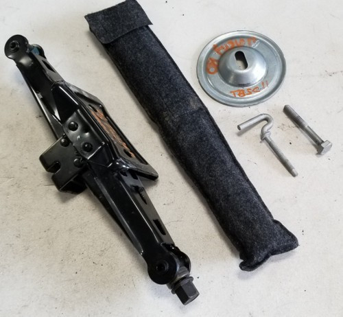 2006 2007 2008 2009 FUSION MILAN Spare Wheel Jack Assembly Kit