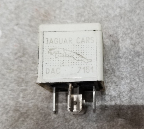 1990 - 1996 Jaguar XJS XJ6 Relay DAC 7151 12V SIEMENS DAC7151