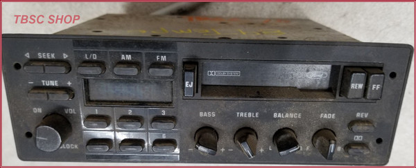 1988 to 1993 FORD TEMPO TOPAZ AM FM RADIO Tape Player E93F-19B132-AB