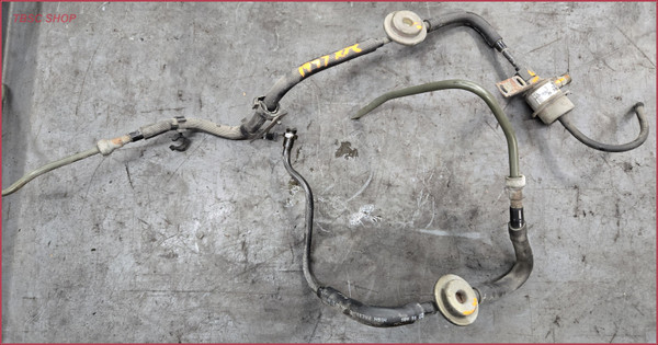 1995 1996 1997 JAGUAR XJ6 Fuel Rail Flexible Hose Line Set