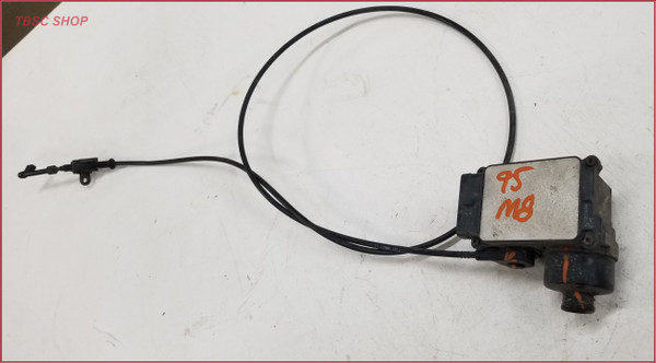 1993 94 95 1996 Lincoln Mark VIII Cruise Control Cable Assembly