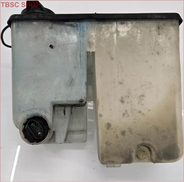 1986 Ford Ranger 2.9L Coolant Overflow Washer Fluid Bottle with Pump