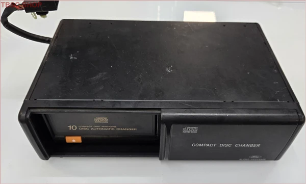 1995 96 97 1998 Lincoln Mark VIII Trunk Mounted CD Changer F8LF-18C830-AB