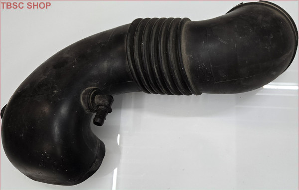 1998 99 2000 2001 2002 Lincoln Continental Air Intake tube 4.6L 4V