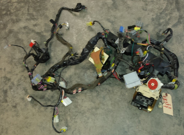 Dash Wire Harness without Auto Headlights - 1994 - 1996 - WWW.TBSCSHOP.COM