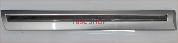 1995 1996 1997 Lincoln Town Car Right Rear Door Trim Molding Silver