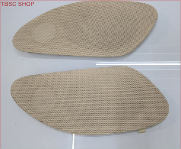 1993 1994 1995 1996 Lincoln Mark VIII Rear Speaker Cover Ivory