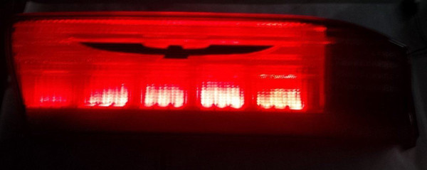 Trunk Reflector LH LEDs Functional Gold Emblem 1992-97 Thunderbird Grade C