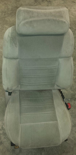 Front Seat RH Pass Gray Cloth Powered 1989 90 91 92 1993 Thunderbird Cougar