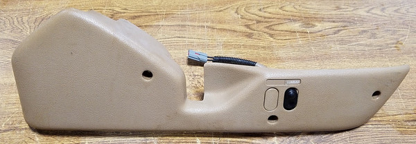 Seat Switch Trim RH Mocha LX 1993-1997 Thunderbird Cougar Grade A