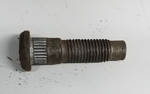 Wheel Lug Studs Bolt 1989-1998 Thunderbird Cougar Mark VIII