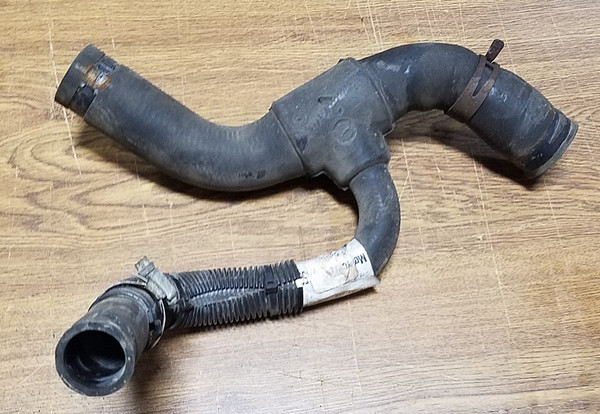 1994 1995 1996 1997 Thunderbird Cougar Lower Radiator Hose 4.6L