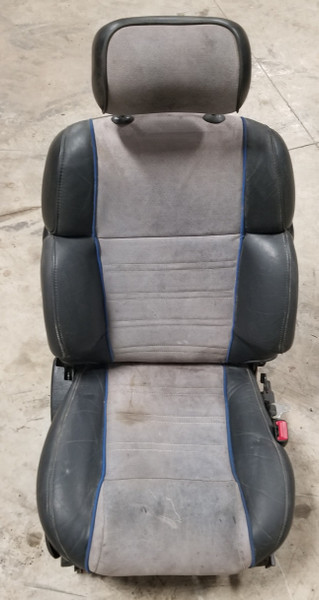 Front Seat RH Passenger Side 35th Anniversary Powered 1989 1993 Thunderbird SC