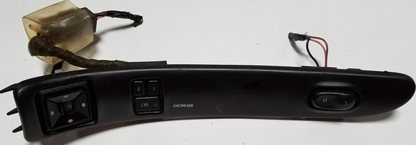 1993 1994 1995 1996 Lincoln Mark VIII Door Lock Memory Seat Switch Holder LH Black