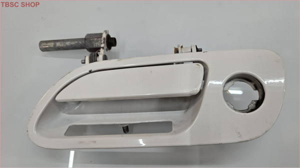 1993-2002 Lincoln Mark VIII Continental Exterior Door Handle Base White LH Driver