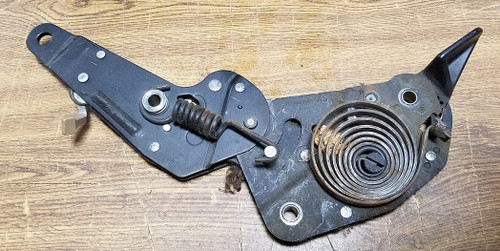 Seat Hinge RH with Mocha Latch 1989 90 91 92 93 94 95 96 1997 Thunderbird Cougar