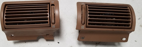 1993 1994 1995 1996 Lincoln Mark VIII Dash Left/Right Air Vent Set Tan Grade B