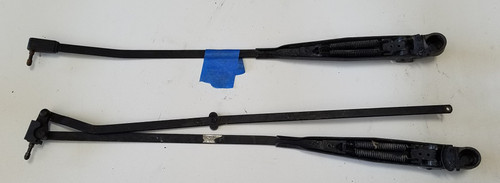 1984 85 86 87 88 89 90 91 1992 Lincoln Mark VII Wiper Arm Set
