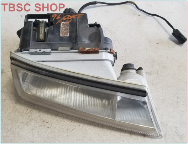 1995 1996 1997 Lincoln Continental RH Passenger Side Headlight Assembly