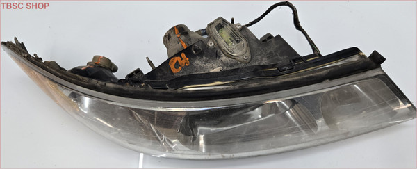 1998 1999 2000 2001 2002 Lincoln Continental OEM RH Passenger headlight Assembly 1998 1999 2000 2001 2002 Lincoln Continental OEM RH Passenger headlight Assembly