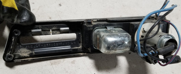 1984-1989 LINCOLN MARK VII Rear Ash Tray Assembly Black LH Driver Side