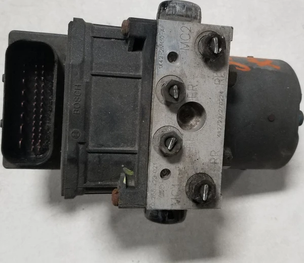 2002 2003 Jaguar X TYPE X-Type ABS Pump Control OEM 1X43-2M110-AF