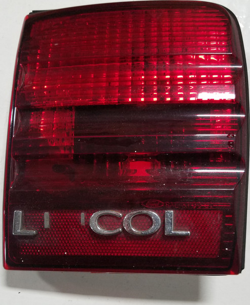 2000 2001 2002 Lincoln LS Rear Tail Light LH Driver Side Inner-trunk mounted