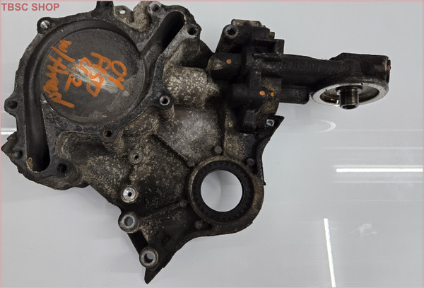 2001 02 03 2004 Ford MUSTANG 3.8 V6 Timing Chain Cover with Oil Pump 1L3E-6059-AA