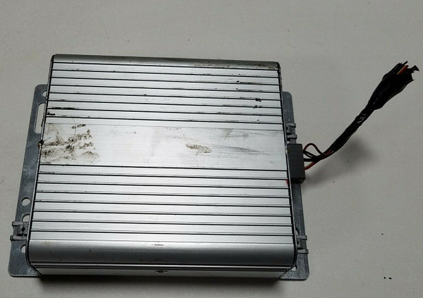 2001 2002 Lincoln Town Car Factory Stereo Amplifier Amp F8VF-18C808-BA