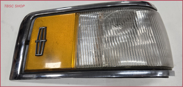 1990 91 92 93 1994 Lincoln Town Car RH Passenger Turn Signal Side Marker Light Lamp