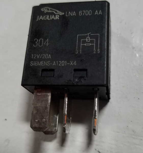 JAGUAR XJ8 XK8 XJR VDP Relay LNA 6700 AA SIEMENS-A1201-X4 LNA6700AA