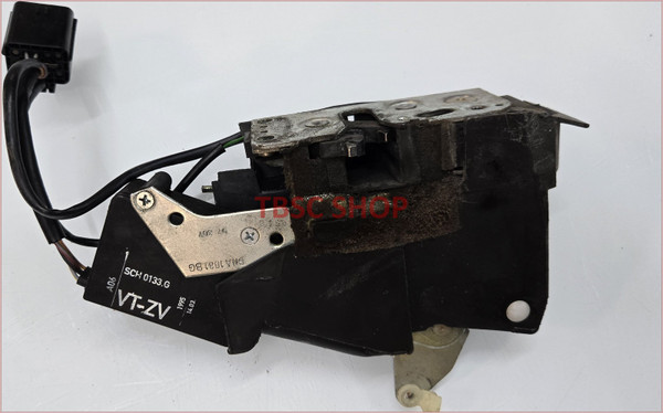 1995 1996 1997 XJ6 XJ12 XJR Door Latch Left Hand Front GNA1081