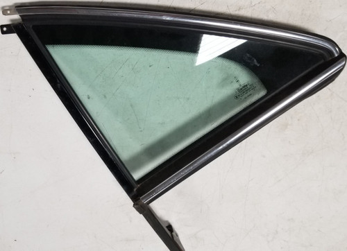 2000 2001 2002 LINCOLN LS LH Rear Driver Side Door Quarter Glass OEM