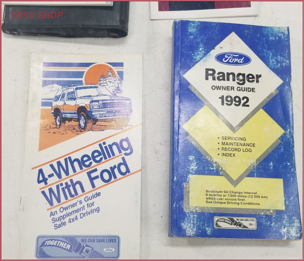 1992 Ford Ranger Owners Manual Set with Case Ford OEM