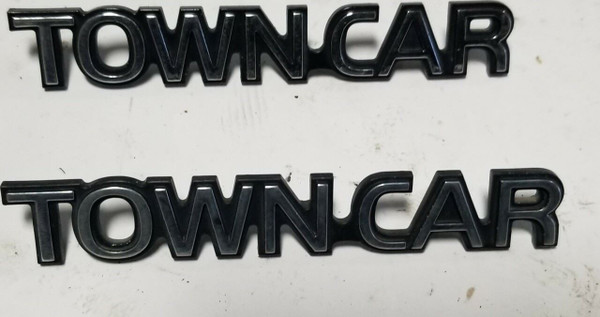 1990 91 92 93 94 95 1996 1997 Lincoln Town Car Fender Emblem Set