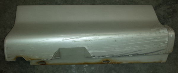 Side Skirt RH Lower Rear Quarter Panel Molding White 1989-1997 Thunderbird SC