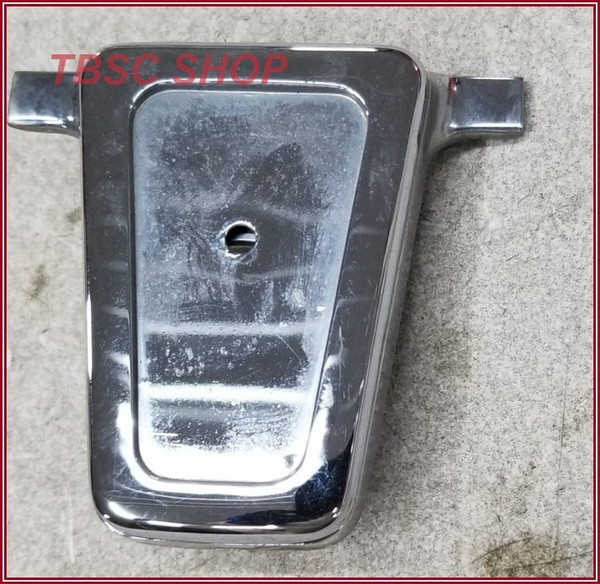1993 1994 1995 1996 Lincoln Mark VIII Trunk Lock Cover with Emblem Grade B