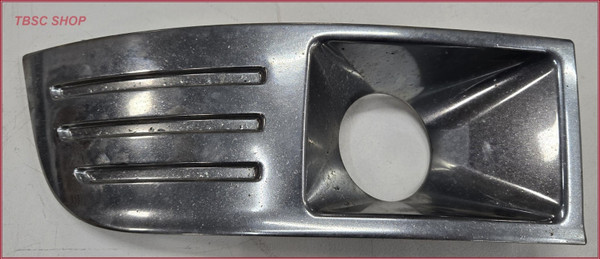 2009 2010 2011 2012 Ford Flex Fog Light Cover RH Passenger Side Bezel Chrome