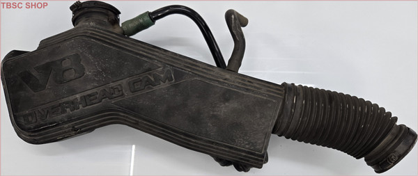 1992 1993 1994 Crown Victoria 4.6L Air Intake Plenum Assembly F2AE-9R504-AB