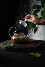 9 Reasons Why You Should Be Drinking Loose-Leaf Tea