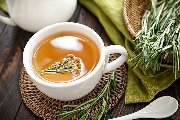 Top 11 Benefits of Rosemary Tea