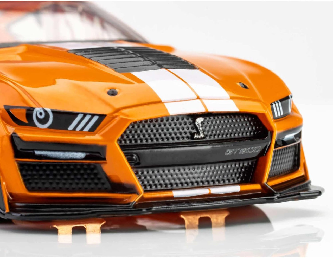 AFX22069 2021 Shelby GT500- Twister Orange/White