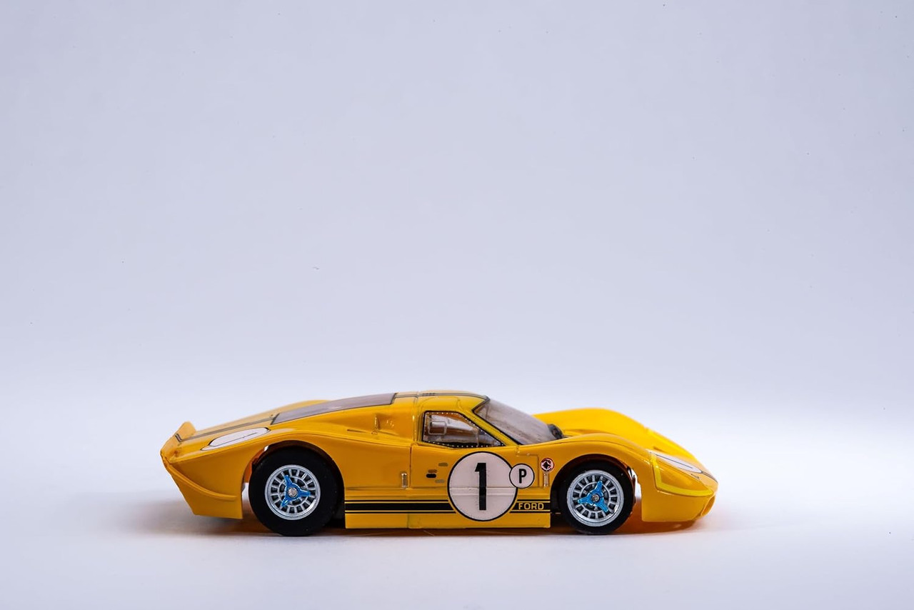 AFX22025 Ford GT40 Mark IV #1 Sebring