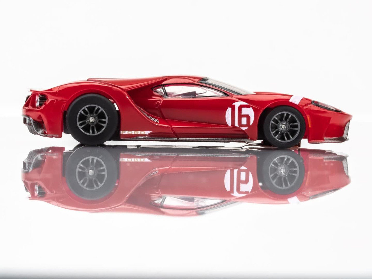 AFX22067 Ford GT Heritage #16 Red