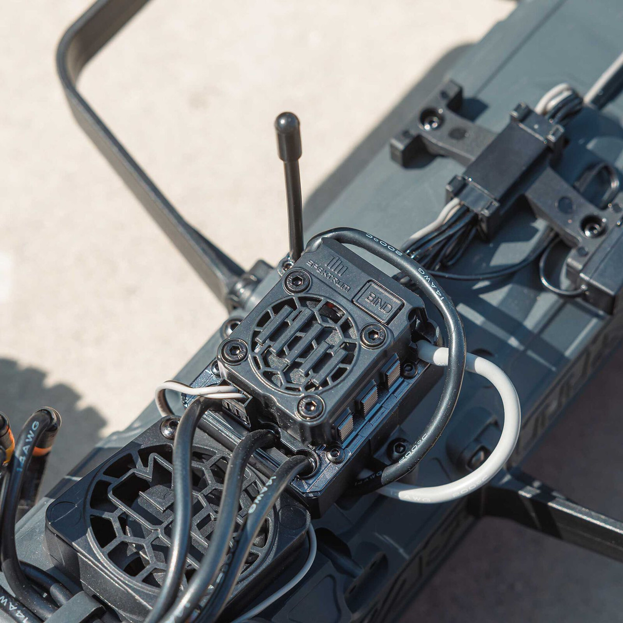 ARA3521T1 1/10 FURY 223S BLX Brushless 2WD Short Course Truck RTR with DSC, Blue