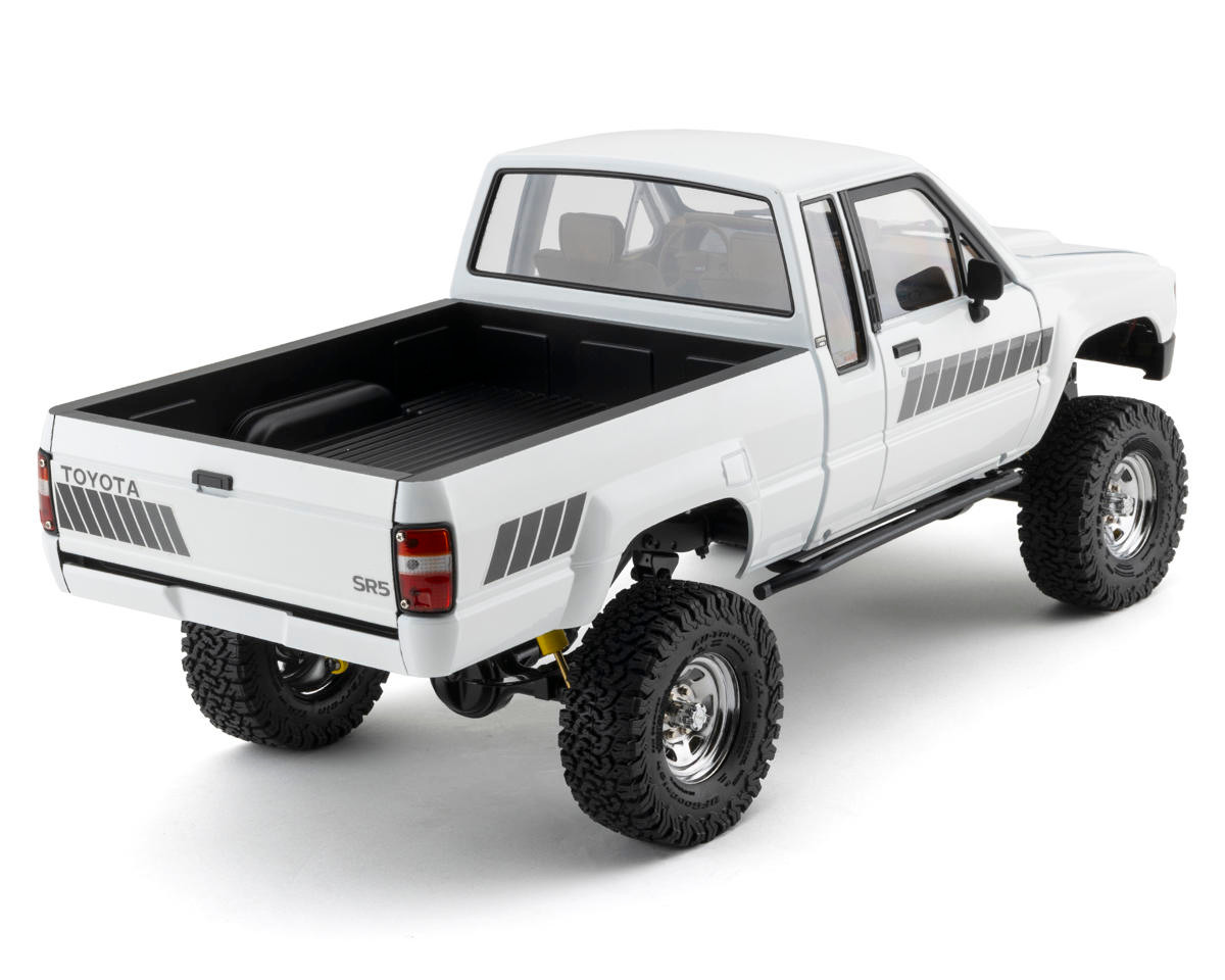 RC4Z-RTR0064 RC4WD Trail Finder 2 "LWB" 1/10 RTR 4WD Scale Trail Truck w/1987 Toyota XtraCab Body & 2.4GHz Radio (White) #Z-RTR0064