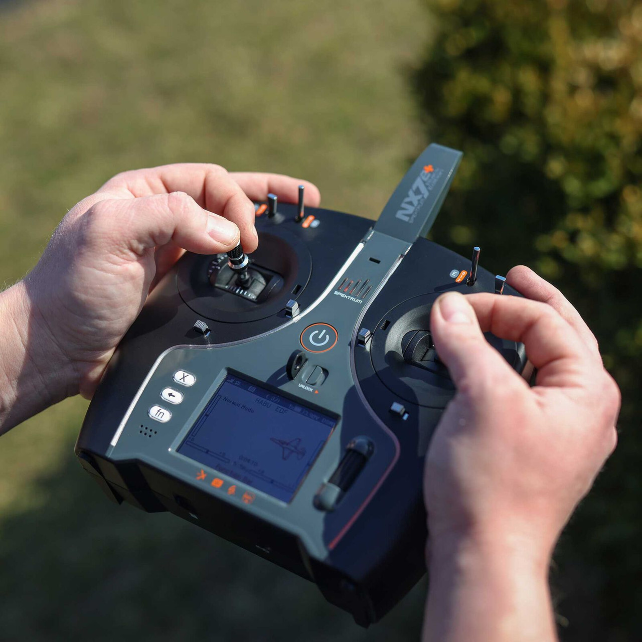 SPMR7120 Spektrum NX7e+ 14-Channel DSMX Transmitter Only, Black Edition