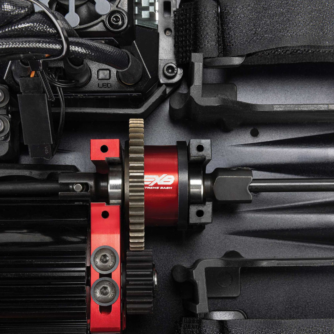 1/7 LIMITLESS 120 8S BLX SPEED MACHINE RTR w AVC 