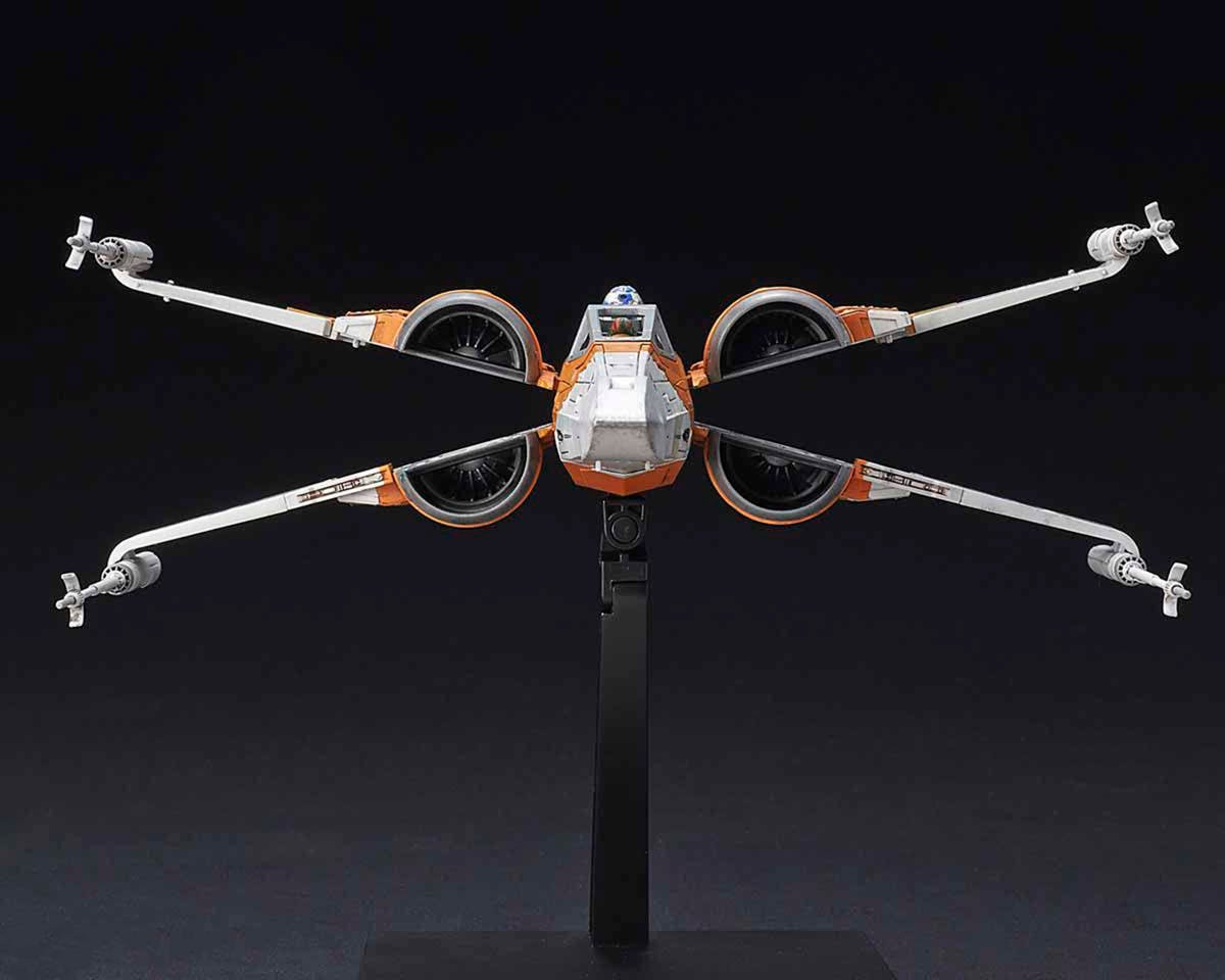 Bandai Star Wars® 1/72 Poe's X-Wing™ Fighter Model Kit BAS2319537